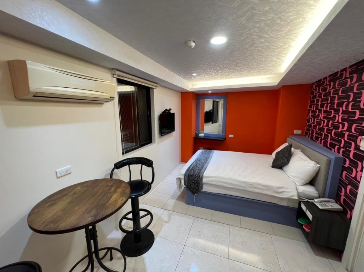 Boston Hotel Chiayi City Exterior foto