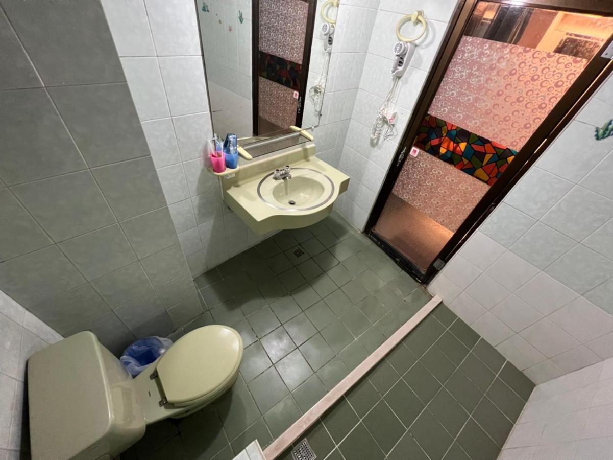 Boston Hotel Chiayi City Exterior foto