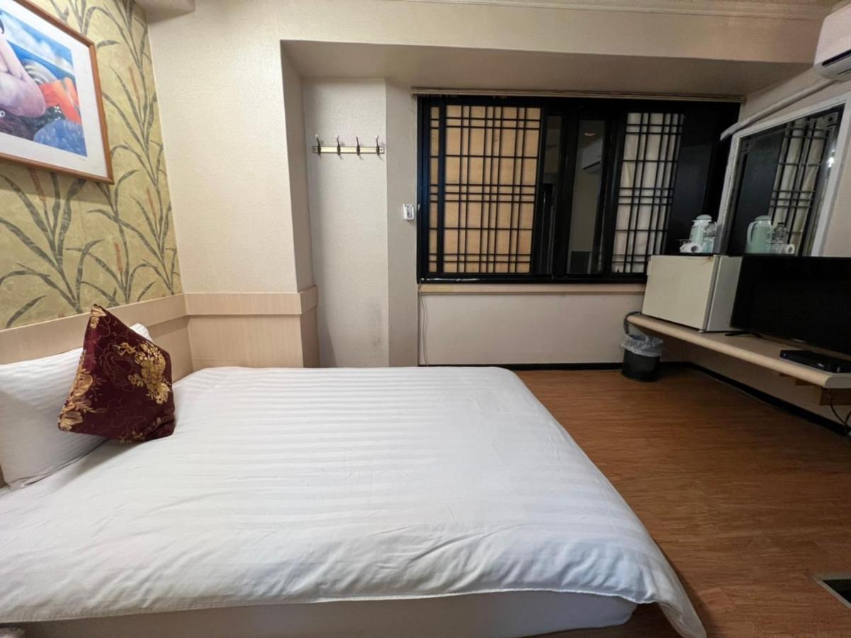 Boston Hotel Chiayi City Exterior foto