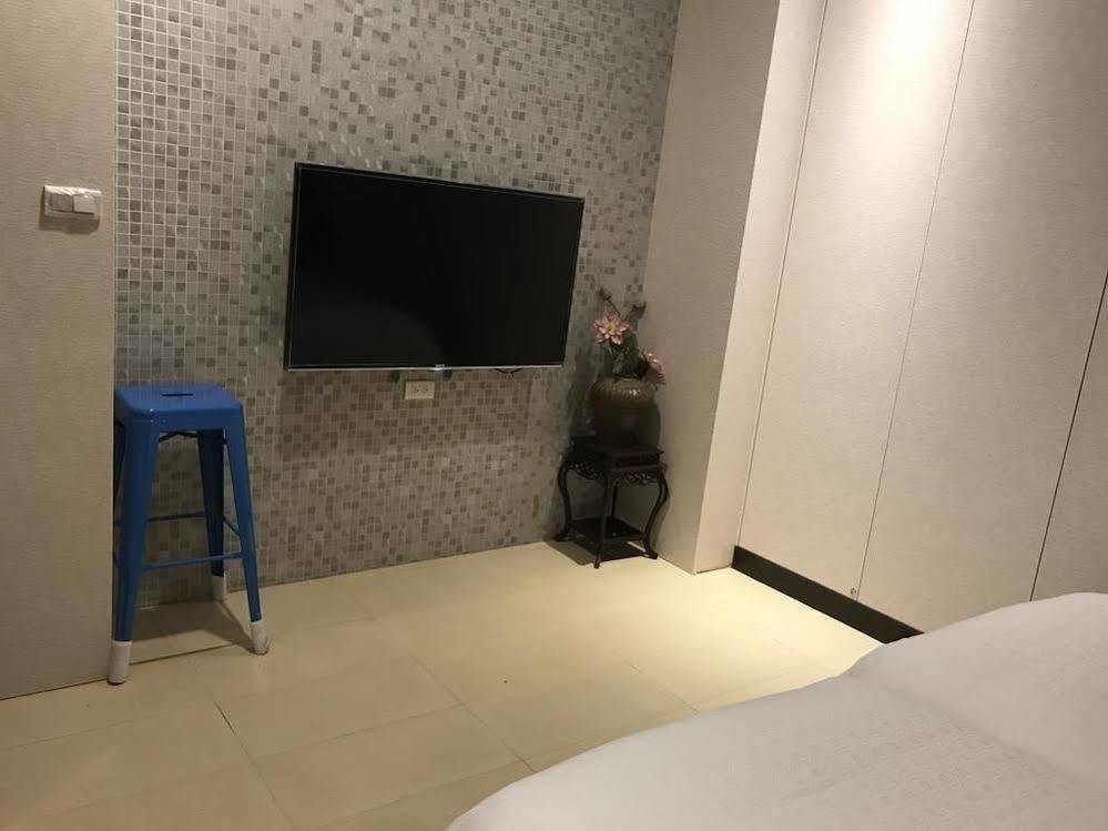 Boston Hotel Chiayi City Exterior foto